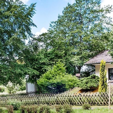 Idyllic Bungalow In Feusdorf With Forest View المظهر الخارجي الصورة